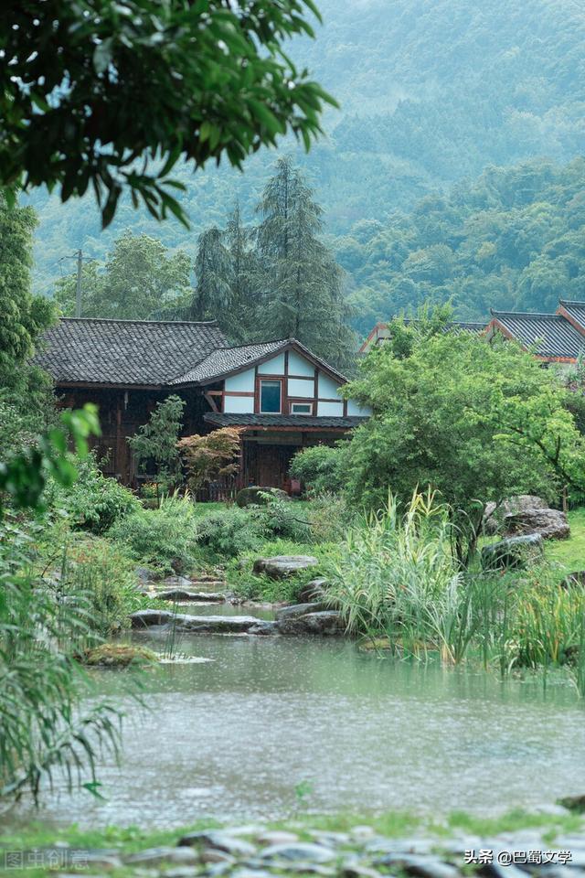 将望岳改写为一篇写景的散文（写景的散文100字左右）