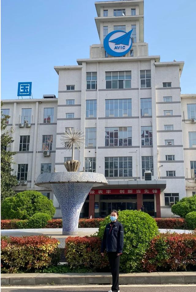 装配钳工技师论文（钳工技师论文答辩）