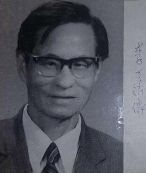 老舍话剧代表作品，老舍话剧代表作品2个