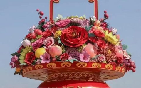 歌颂祖国的诗歌有哪些，歌颂祖国的诗歌朗诵2分钟！