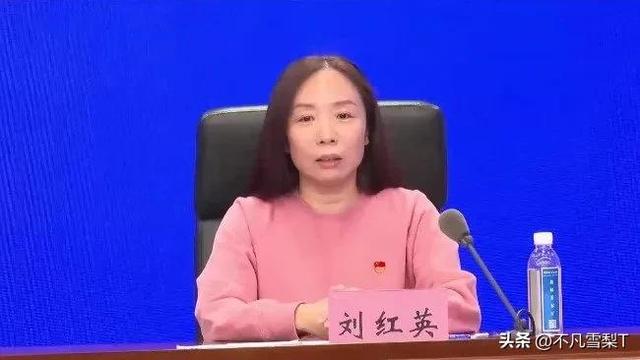 化妆晚会英文怎么说，化妆晚会英文歌曲！