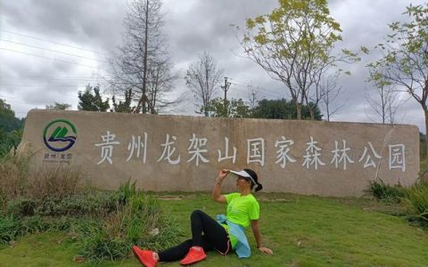 关于坚持的作文800字记叙文初中，关于坚持的作文800字议论文！