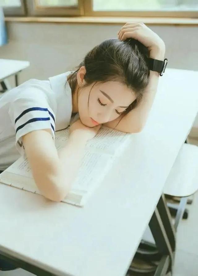 难忘师恩优秀作文500字，难忘师恩优秀作文结尾！