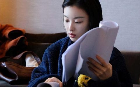 《青春茂盛》第113章_她是情，她是爱