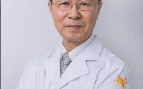 医生和老师的特殊性，为什么要尊重老师和医生？